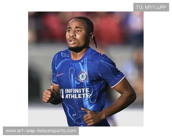 切尔西恩昆库带球突破突施冷箭入网：点亮蓝军夜晚